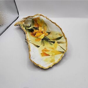 DECOUPAGE HUGE OYSTER SHELL